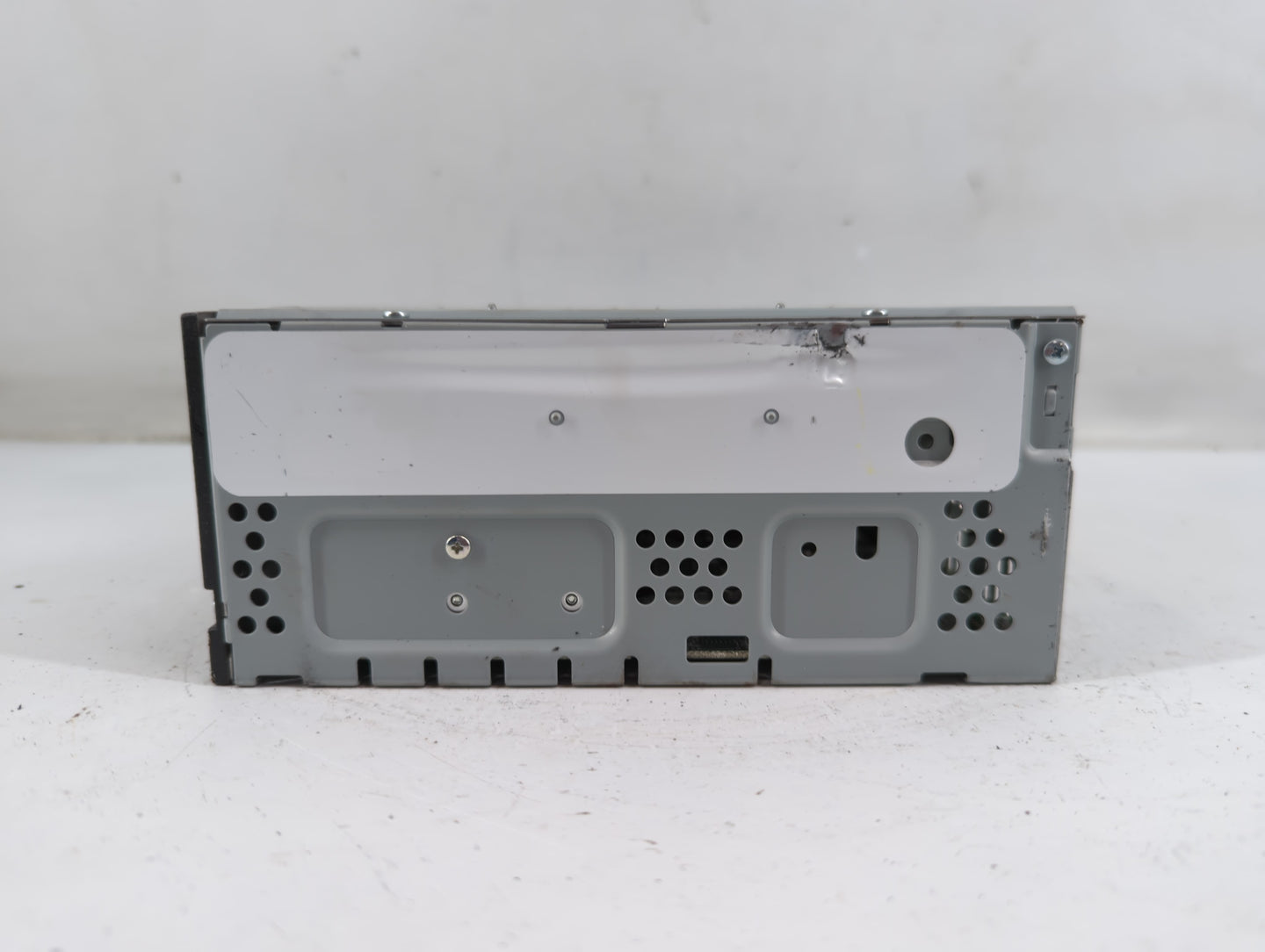 2019 Ford Escape Radio AM FM Cd Player Receiver Replacement P/N:CQ-RJ38N54M Fits OEM Used Auto Parts - Oemusedautoparts1.com