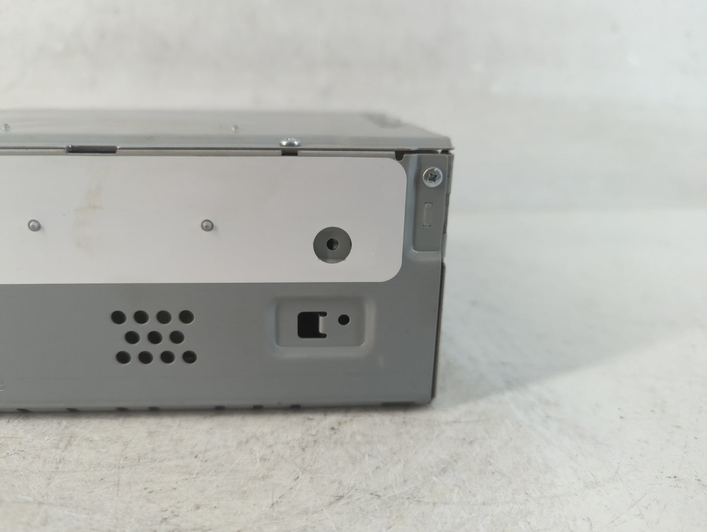 2019 Ford Escape Radio AM FM Cd Player Receiver Replacement P/N:GJ5T-19C107-LA Fits OEM Used Auto Parts - Oemusedautoparts1.