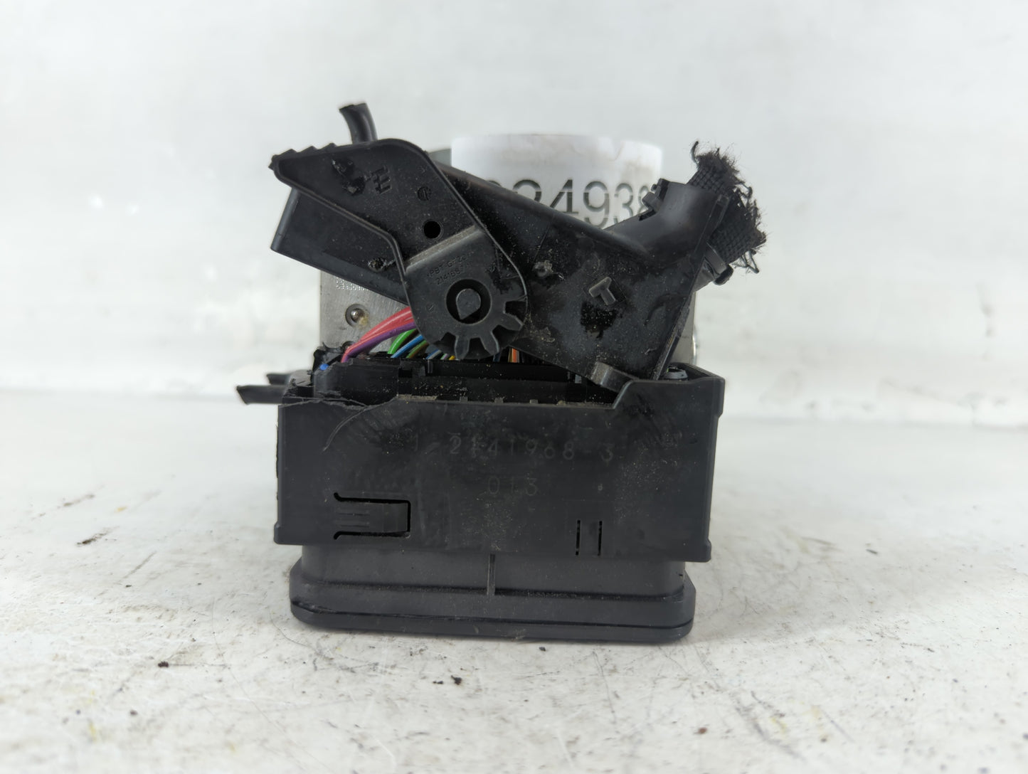 2017-2019 Ford Escape ABS Pump Control Module Replacement P/N:GV61-2C405-CL Fits Fits 2017 2018 2019 OEM Used Auto Parts - O