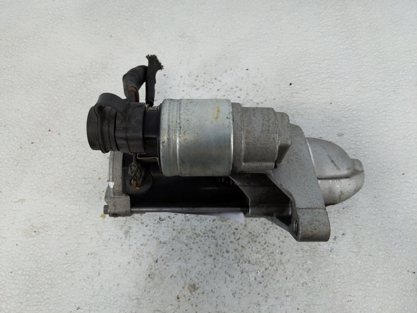 2018-2021 Ford Expedition Car Starter Motor Solenoid OEM P/N:JL1T-11000-AC Fits Fits 2018 2019 2020 2021 OEM Used Auto Parts