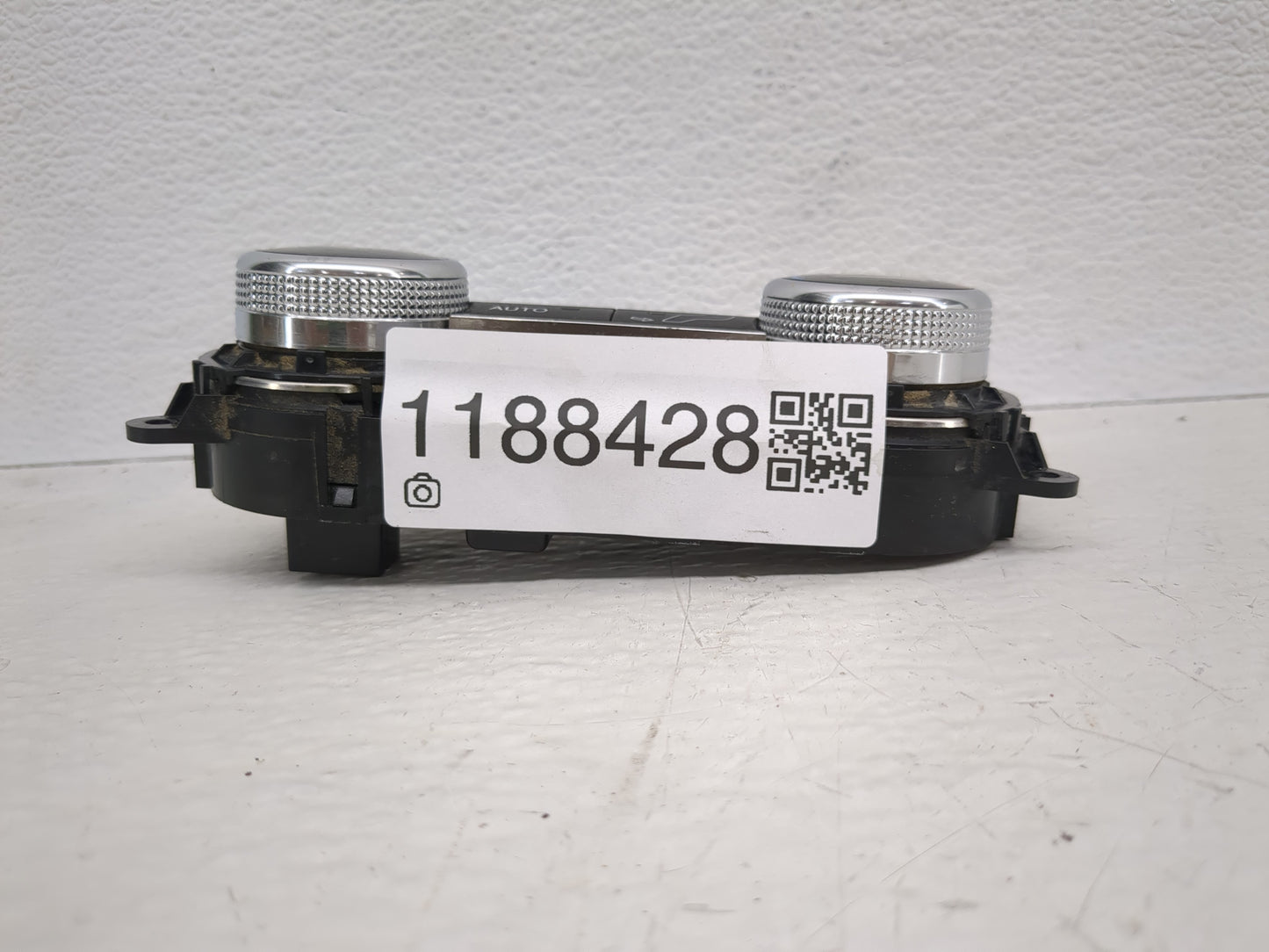 2018-2021 Ford Expedition Climate Control Module Temperature AC/Heater Replacement P/N:JL1T-18C812-CA Fits OEM Used Auto Par