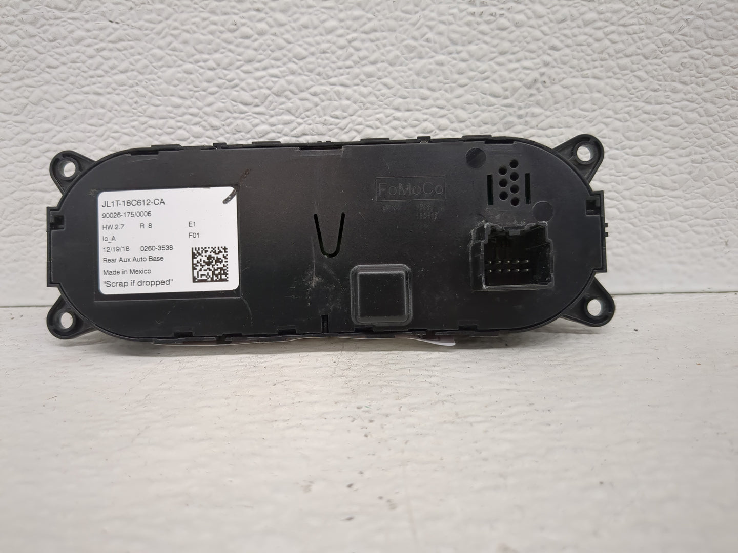 2018-2021 Ford Expedition Climate Control Module Temperature AC/Heater Replacement P/N:JL1T-18C812-CA Fits OEM Used Auto Par