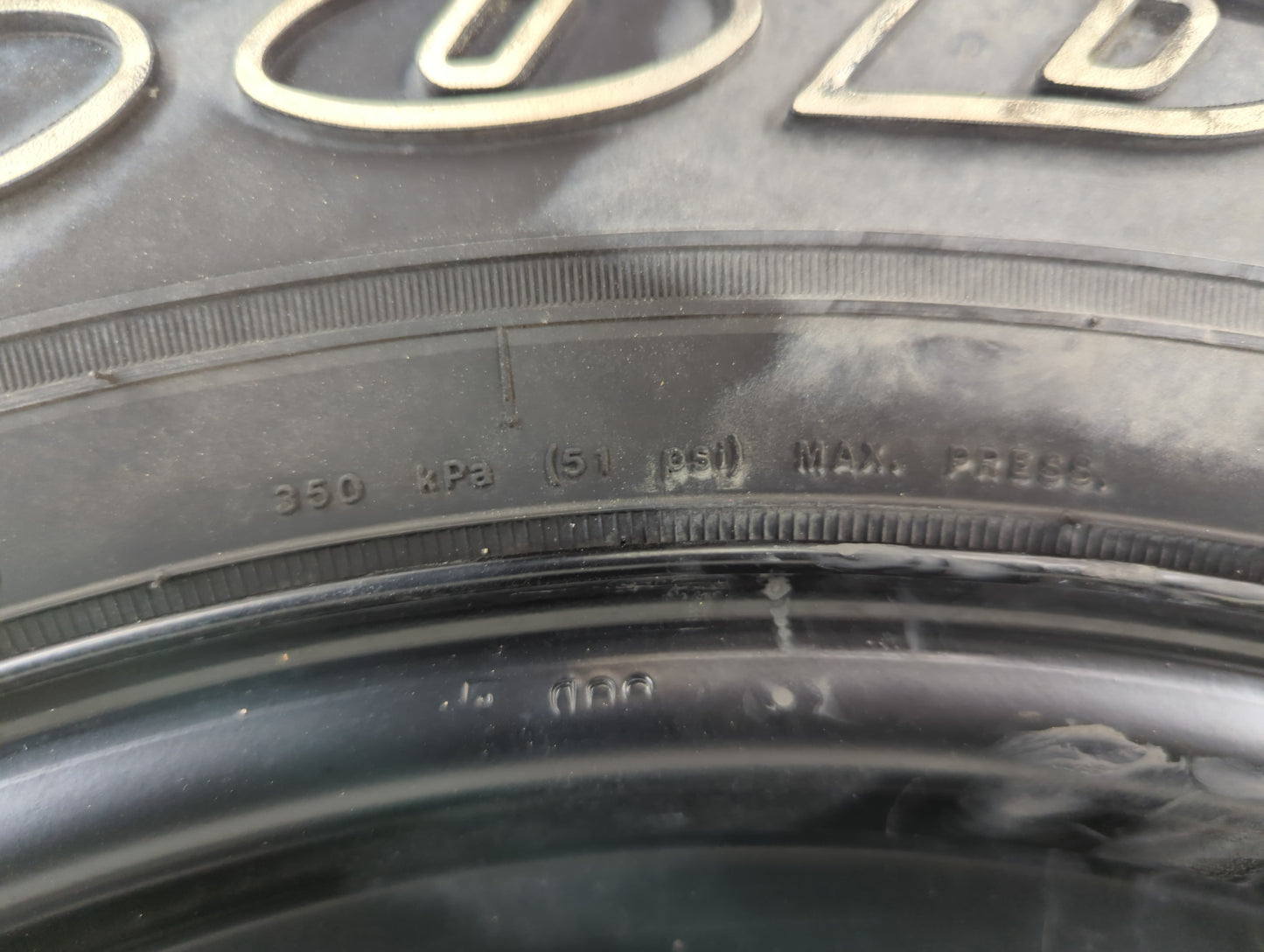 Ford Expedition Spare Donut Tire Wheel Rim Oem - Oemusedautoparts1.com