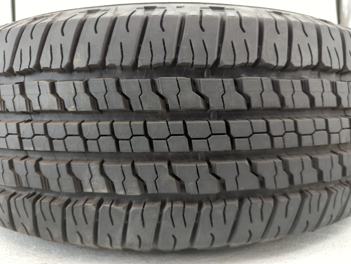 Ford Expedition Spare Donut Tire Wheel Rim Oem - Oemusedautoparts1.com