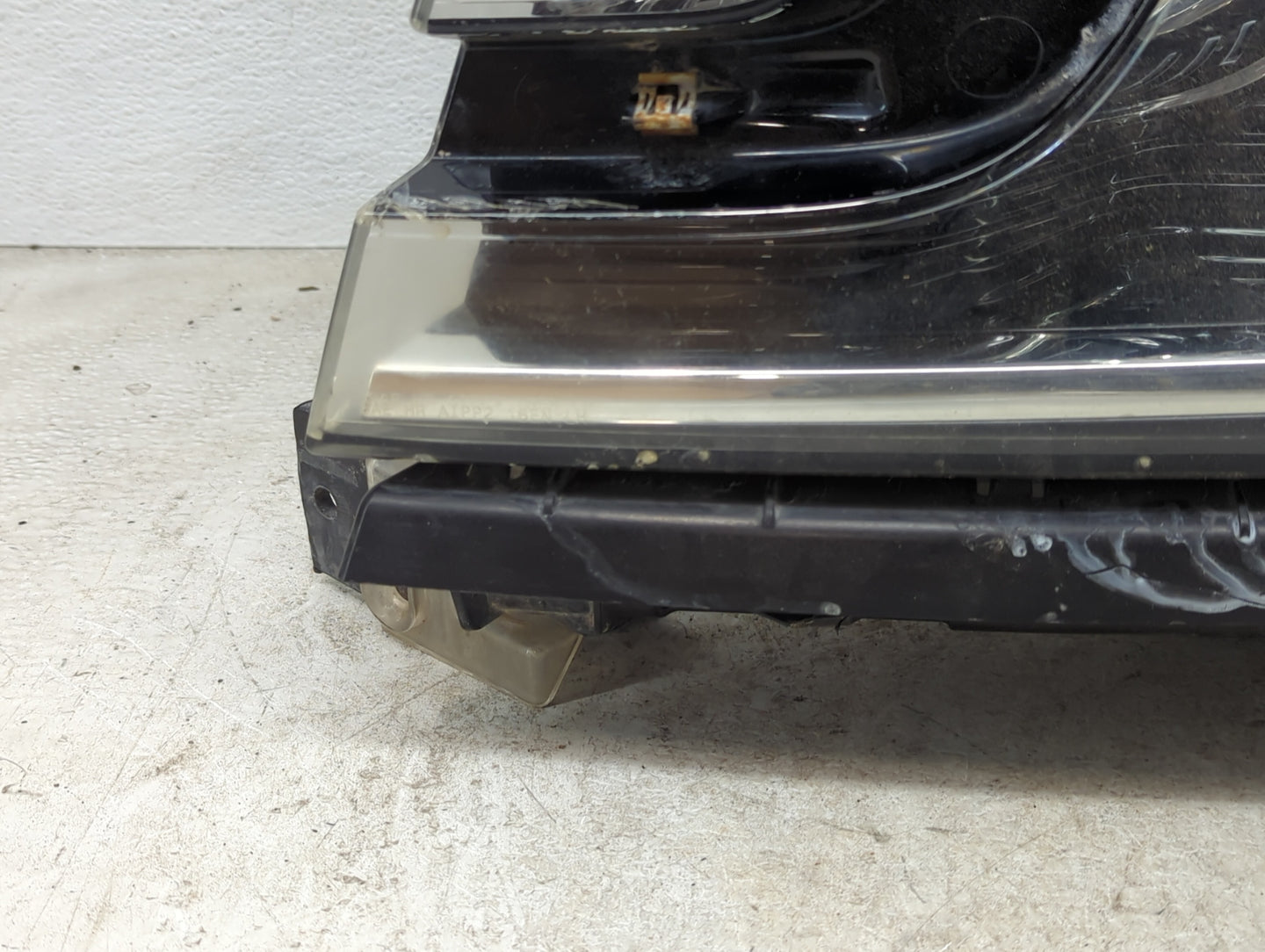 2018-2021 Ford Expedition Driver Left Oem Head Light Headlight Lamp - Oemusedautoparts1.com