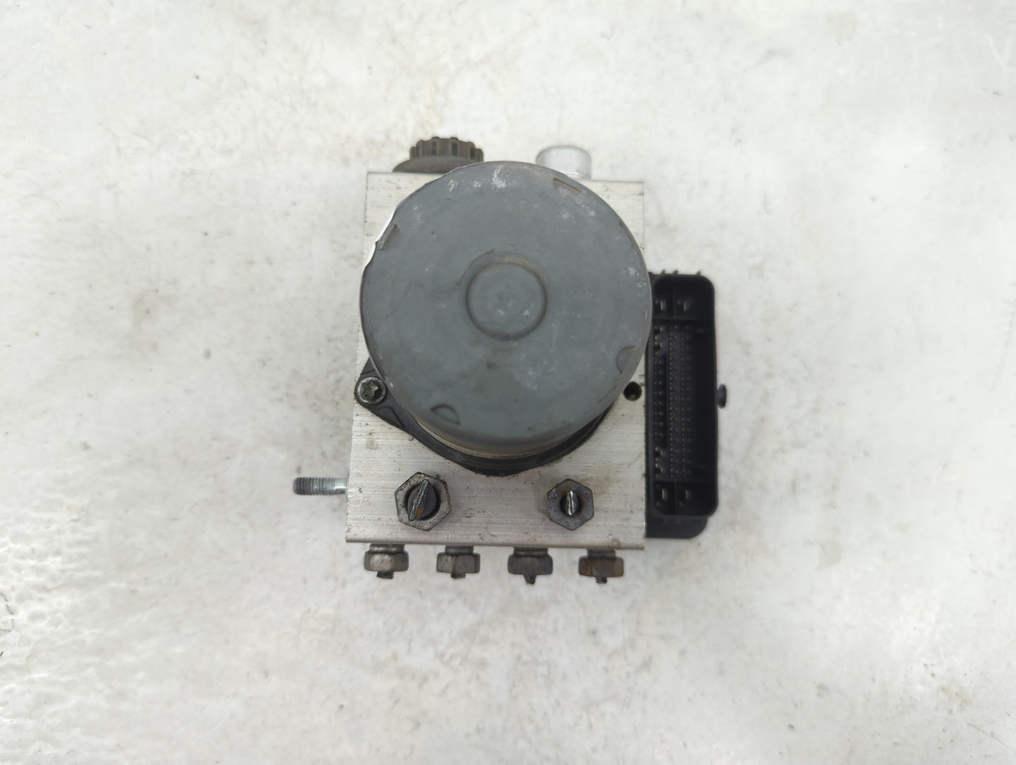 2018-2021 Ford Expedition ABS Pump Control Module Replacement P/N:JL14-2B373-AG Fits Fits 2018 2019 2020 2021 OEM Used Auto 