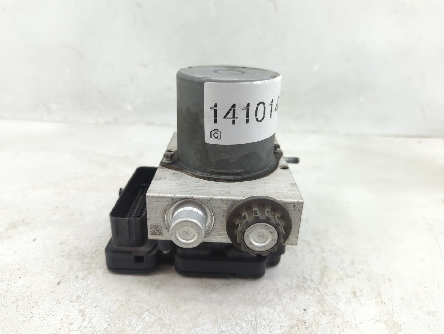 2018-2021 Ford Expedition ABS Pump Control Module Replacement P/N:JL14-2B373-AG Fits Fits 2018 2019 2020 2021 OEM Used Auto 