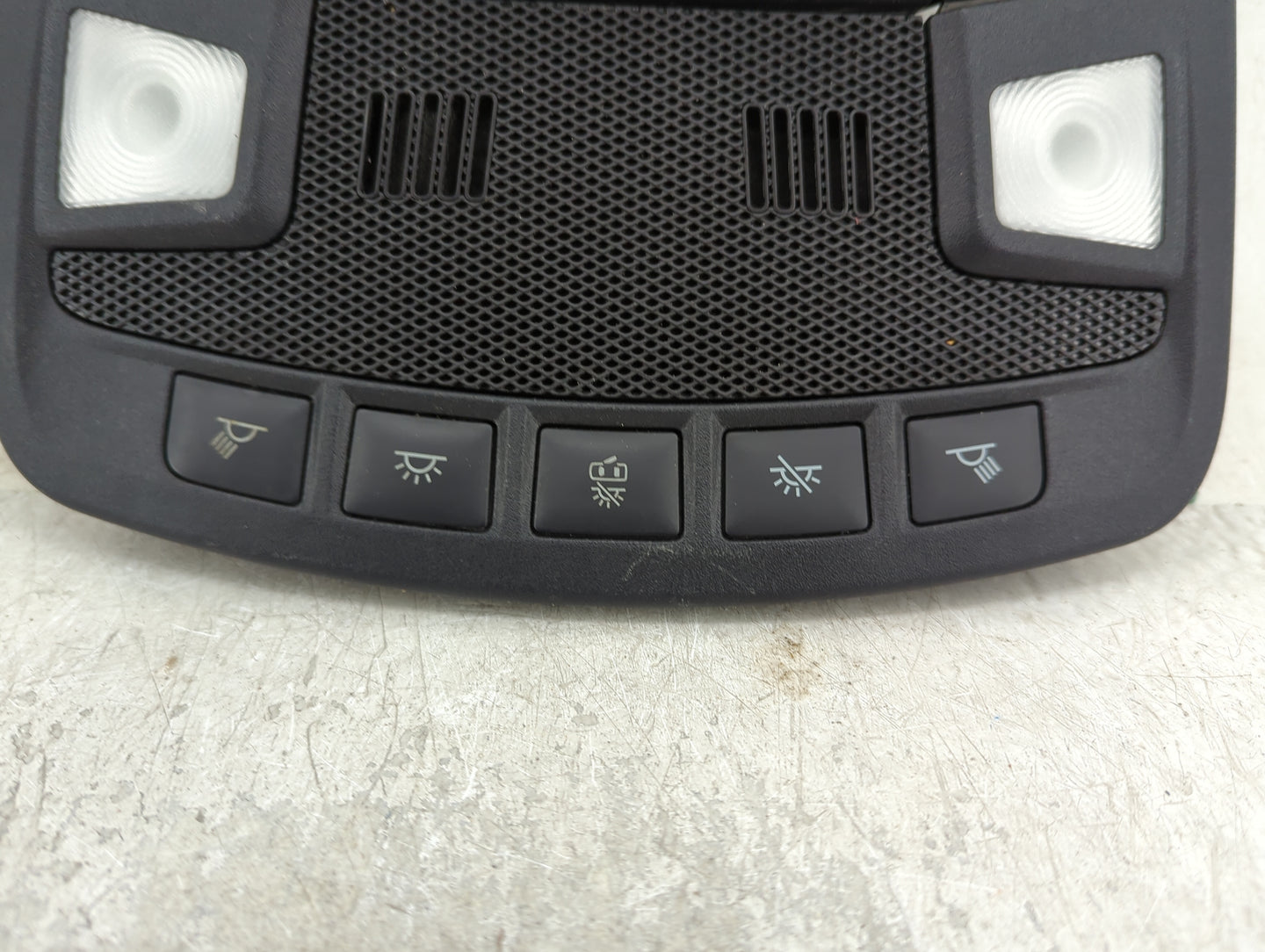 2019 Ford Expedition Overhead Roof Console - Oemusedautoparts1.com