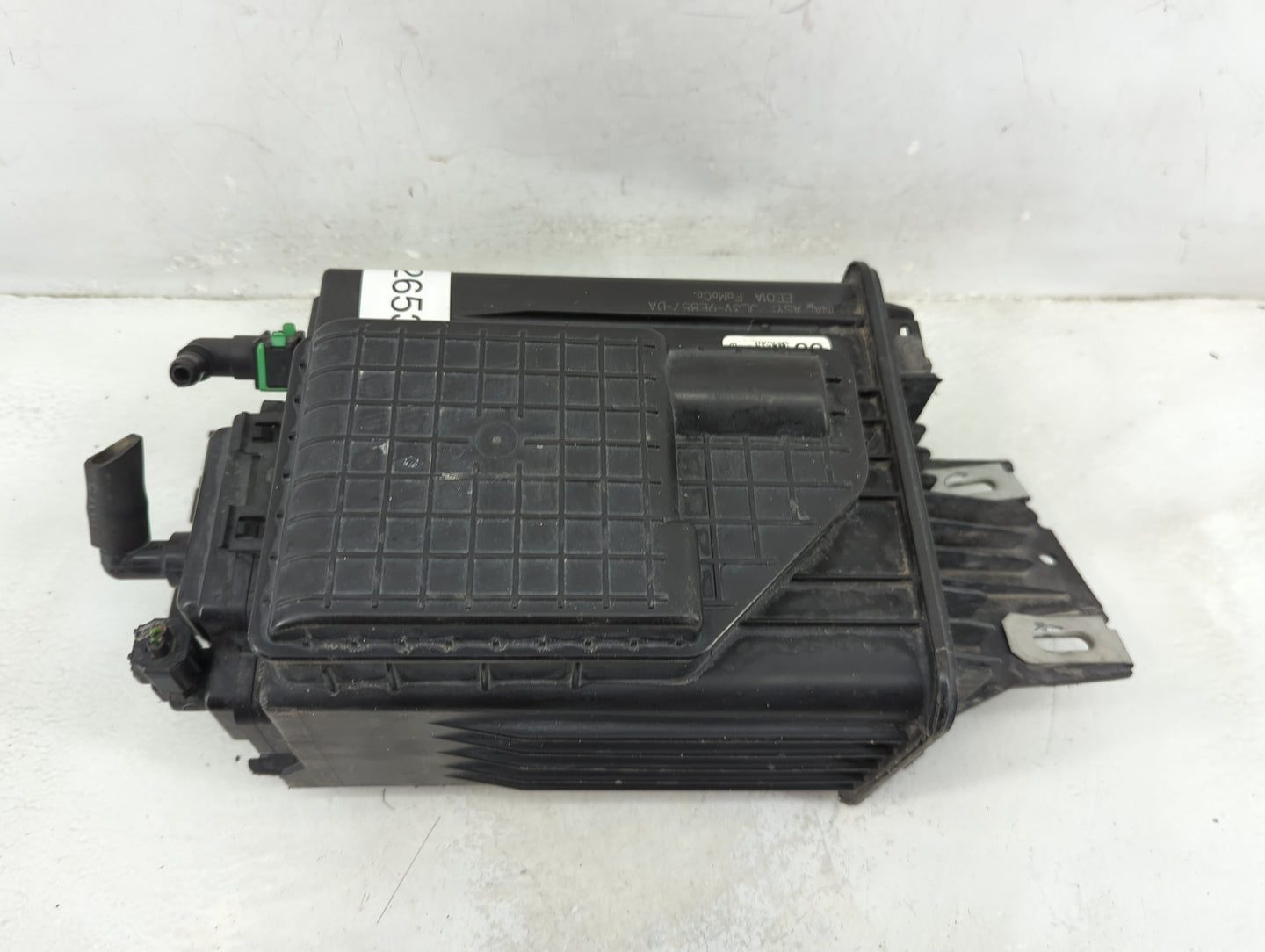 2019 Ford Expedition Fuel Vapor Charcoal Canister - Oemusedautoparts1.com
