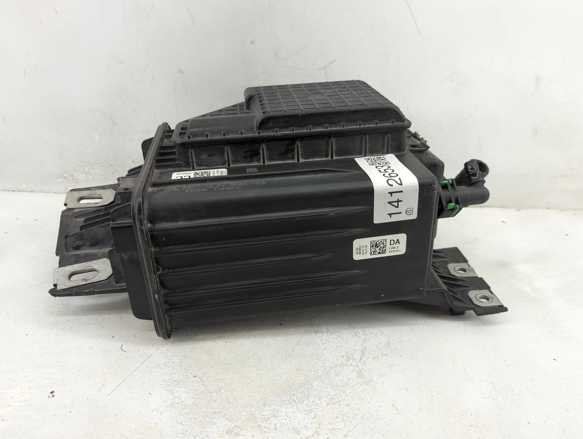 2019 Ford Expedition Fuel Vapor Charcoal Canister - Oemusedautoparts1.com