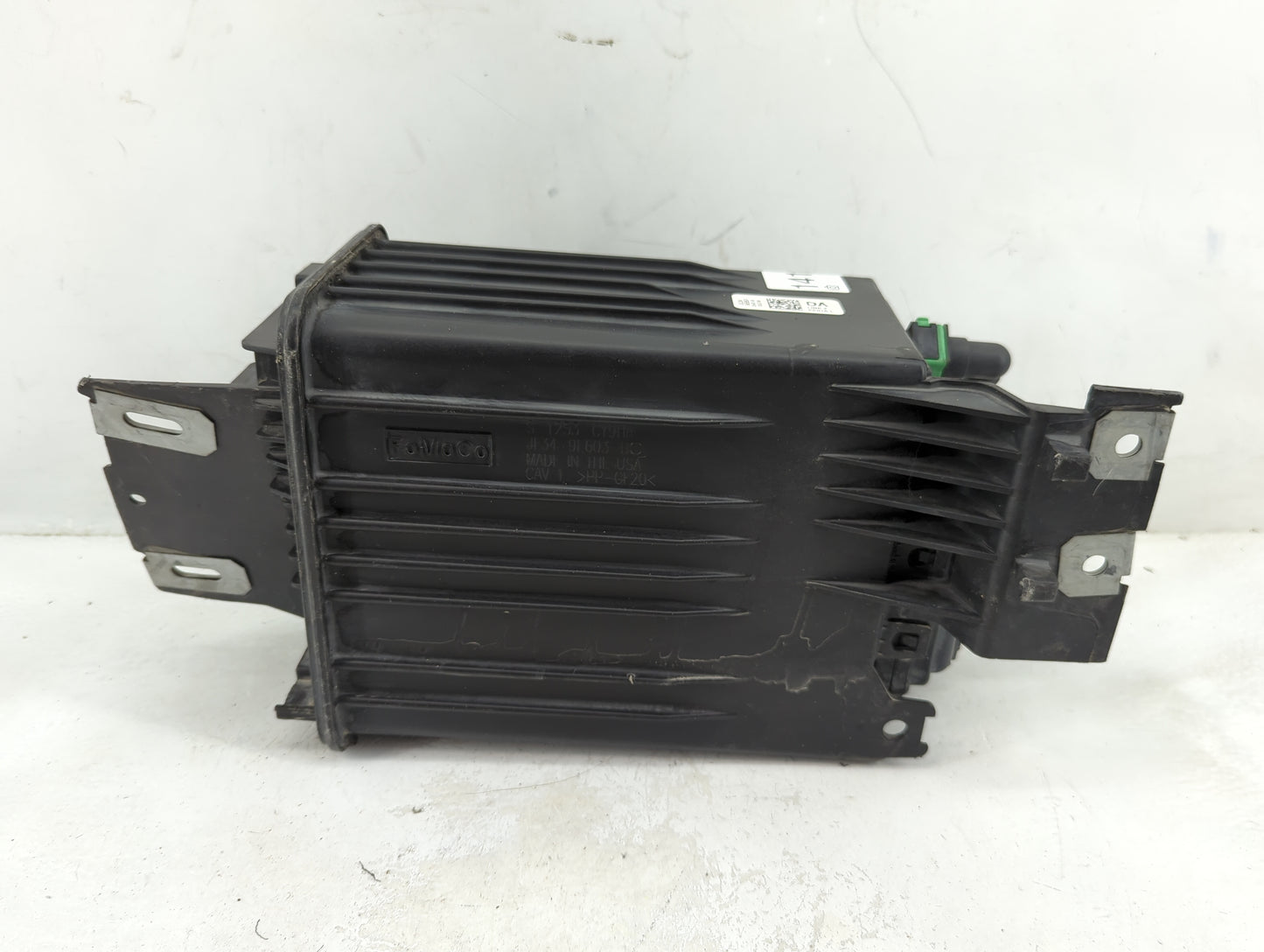 2019 Ford Expedition Fuel Vapor Charcoal Canister - Oemusedautoparts1.com