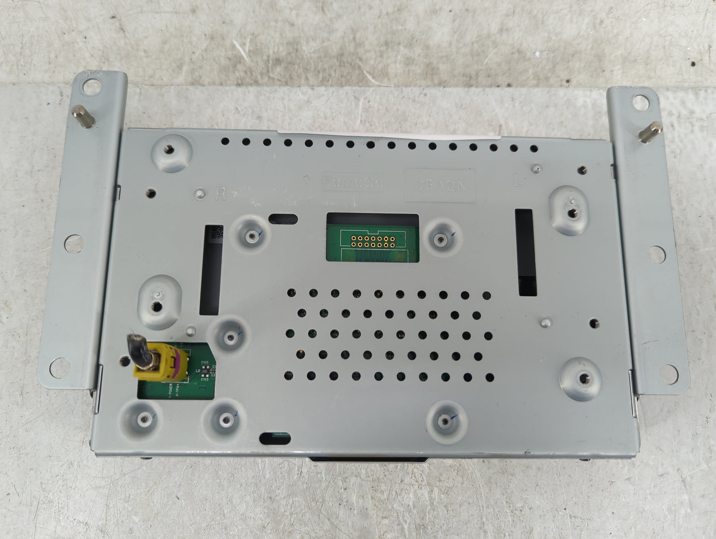 2018-2021 Ford Expedition Information Display Screen - Oemusedautoparts1.com