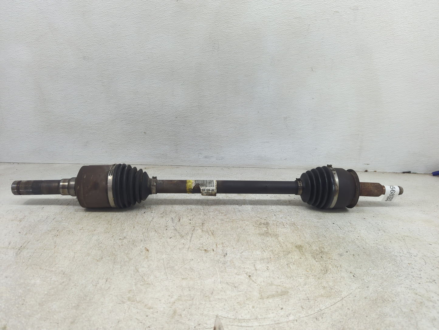 2018-2021 Ford Expedition Axle Shaft Rear Driver Cv C/v - Oemusedautoparts1.com