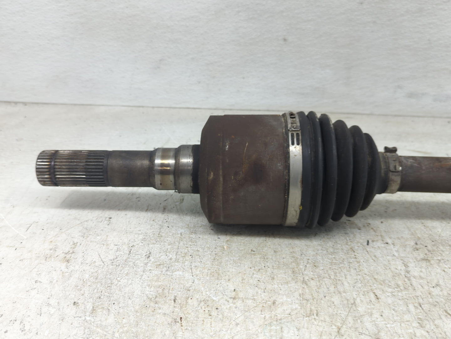 2018-2021 Ford Expedition Axle Shaft Rear Driver Cv C/v - Oemusedautoparts1.com