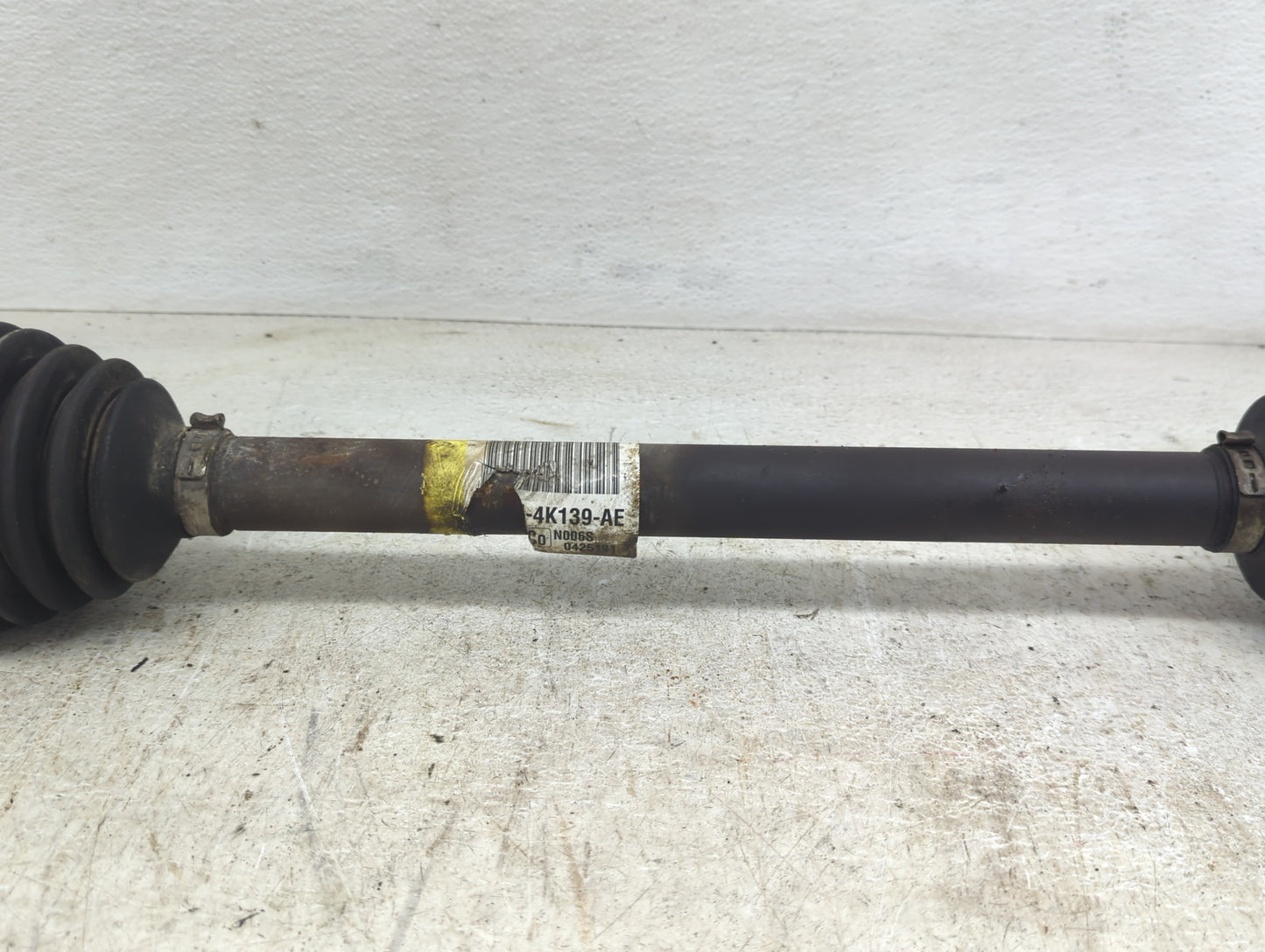 2018-2021 Ford Expedition Axle Shaft Rear Driver Cv C/v - Oemusedautoparts1.com