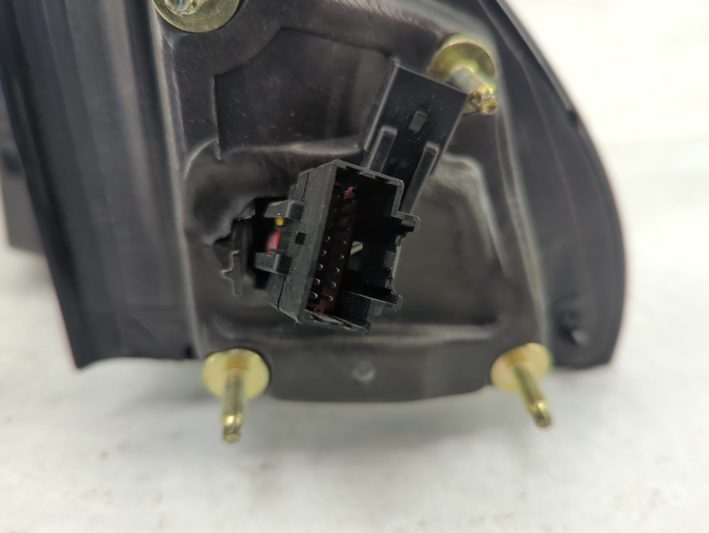 2019 Ford Expedition Driver Side View Mirror - Left Door Mirror OEM Used - Oemusedautoparts1.com