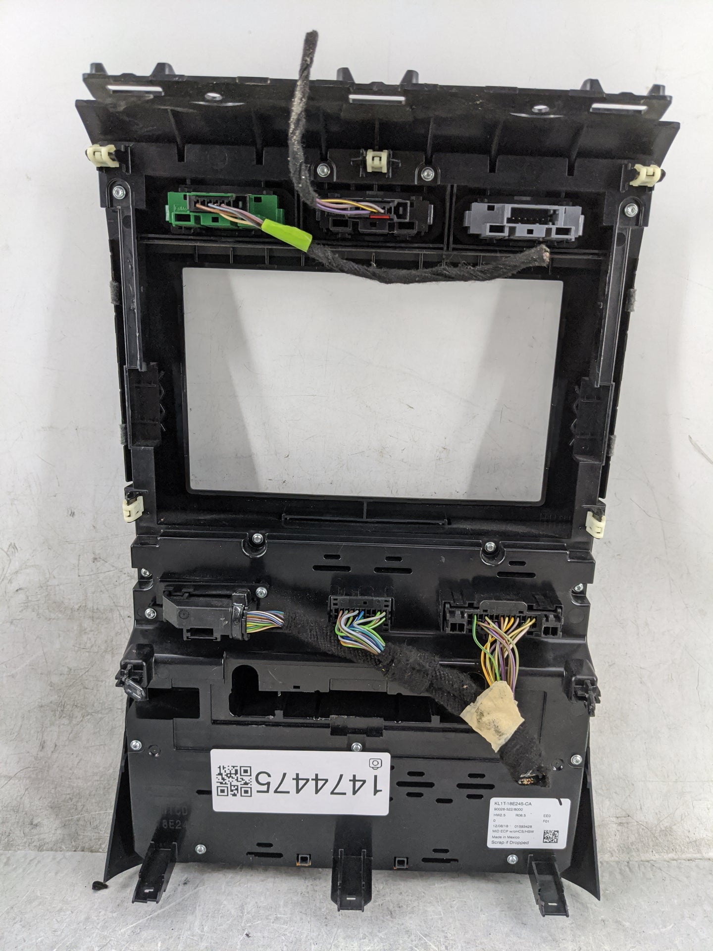 2019-2019 Ford Expedition Radio Control Panel 1474475 - Oemusedautoparts1.com