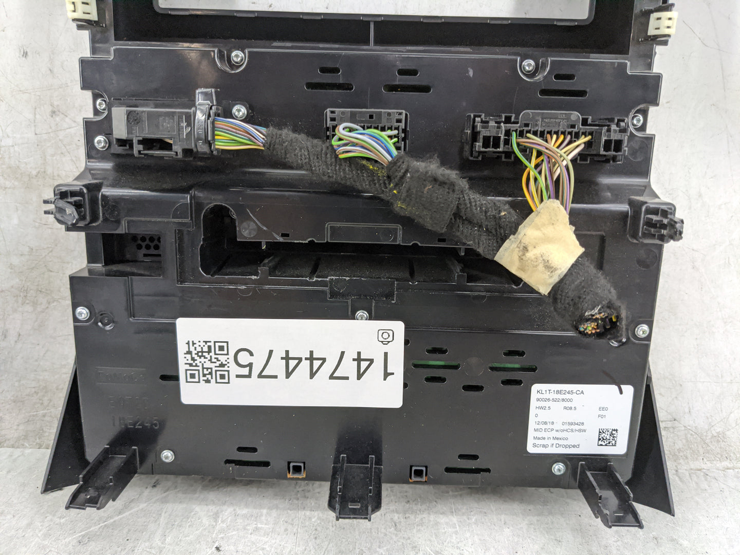 2019-2019 Ford Expedition Radio Control Panel 1474475 - Oemusedautoparts1.com