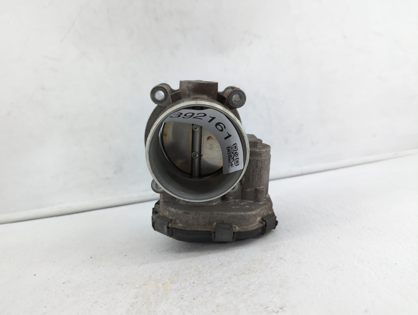 2018-2019 Ford Expedition Throttle Body P/N:71562054 HL3E-9F991-AA Fits Fits 2017 2018 2019 OEM Used Auto Parts - Oemusedaut