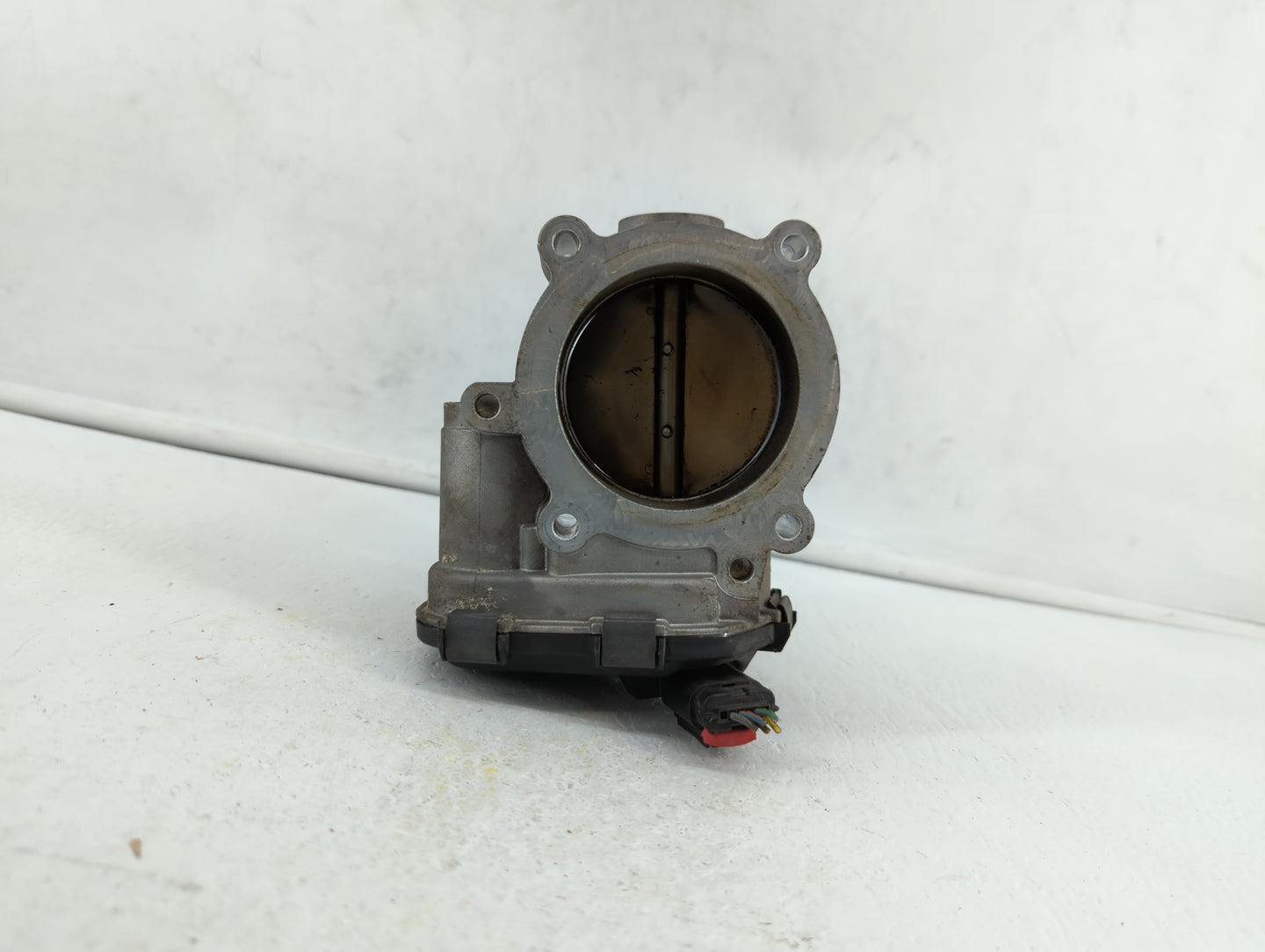 2018-2019 Ford Expedition Throttle Body P/N:71562054 HL3E-9F991-AA Fits Fits 2017 2018 2019 OEM Used Auto Parts - Oemusedaut