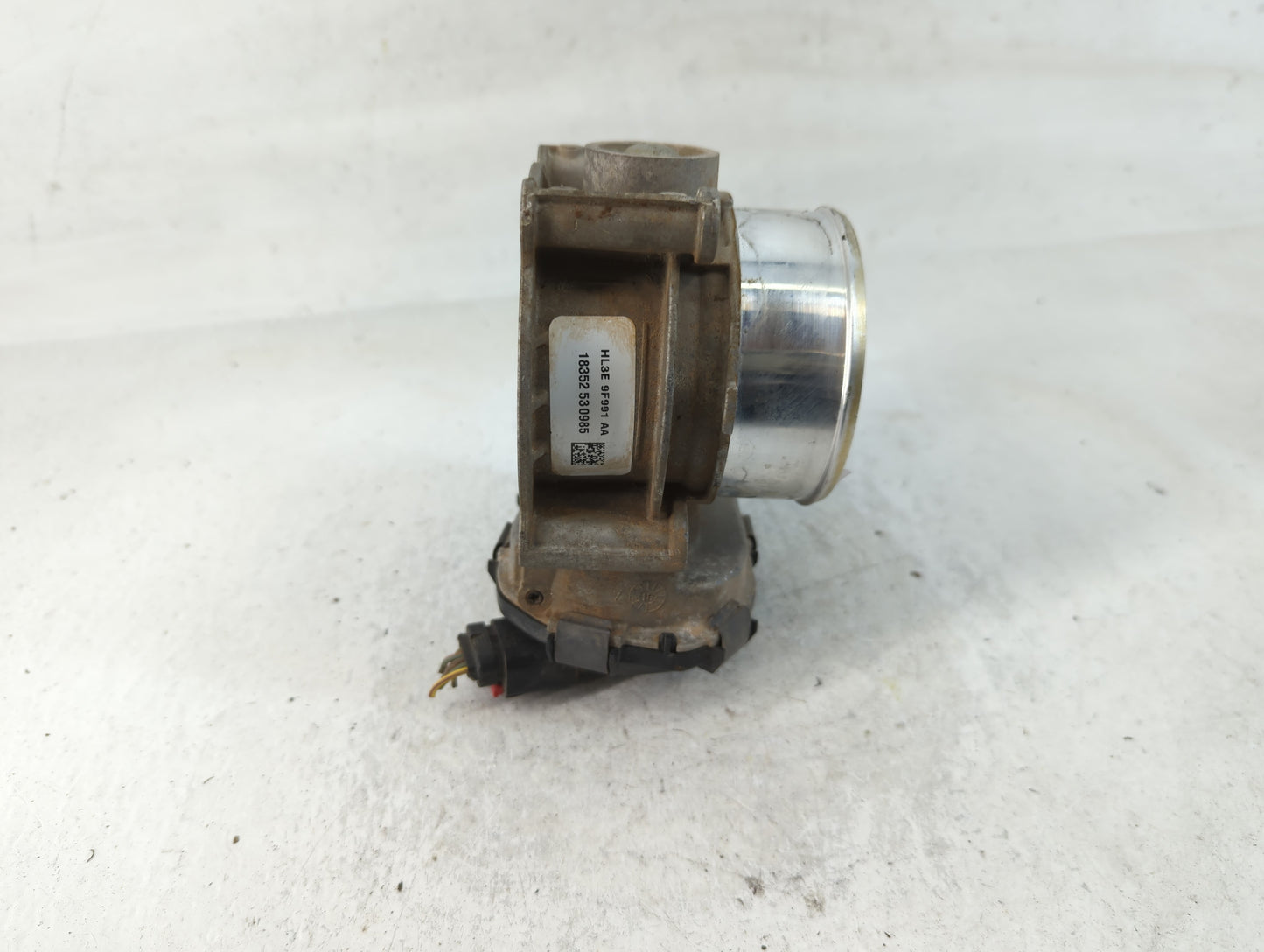 2018-2022 Ford Expedition Throttle Body P/N:HL3E 9F991 AA Fits Fits 2017 2018 2019 2020 2021 2022 OEM Used Auto Parts - Oemu