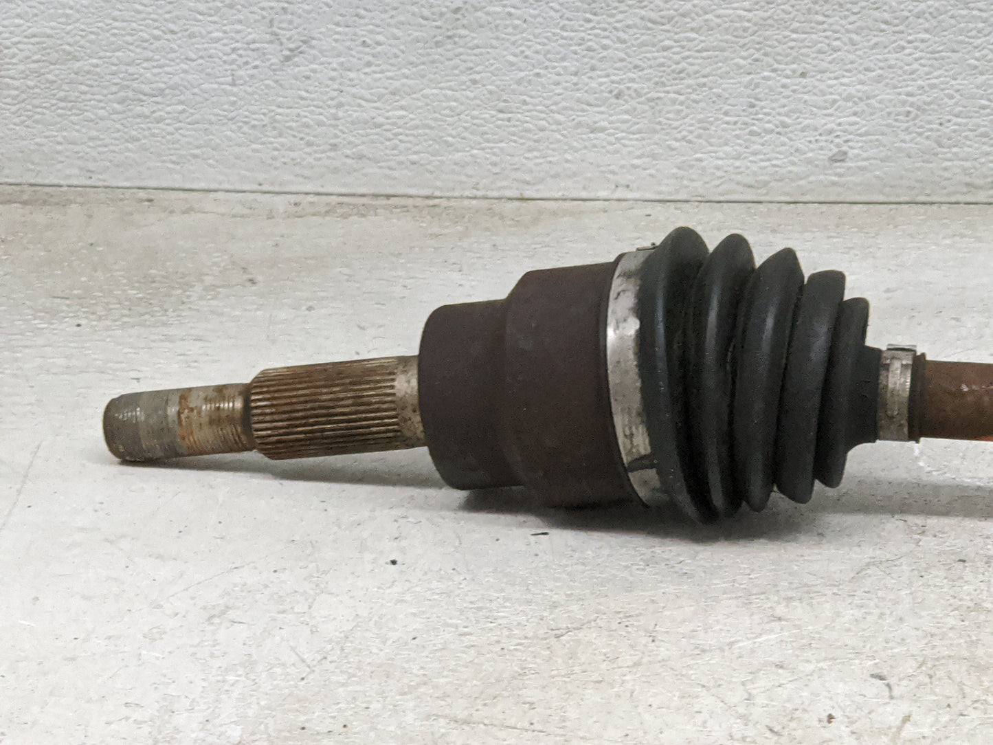 2011-2019 Ford Explorer Axle Shaft Rear Passenger Cv C/v 1103725 - Oemusedautoparts1.com