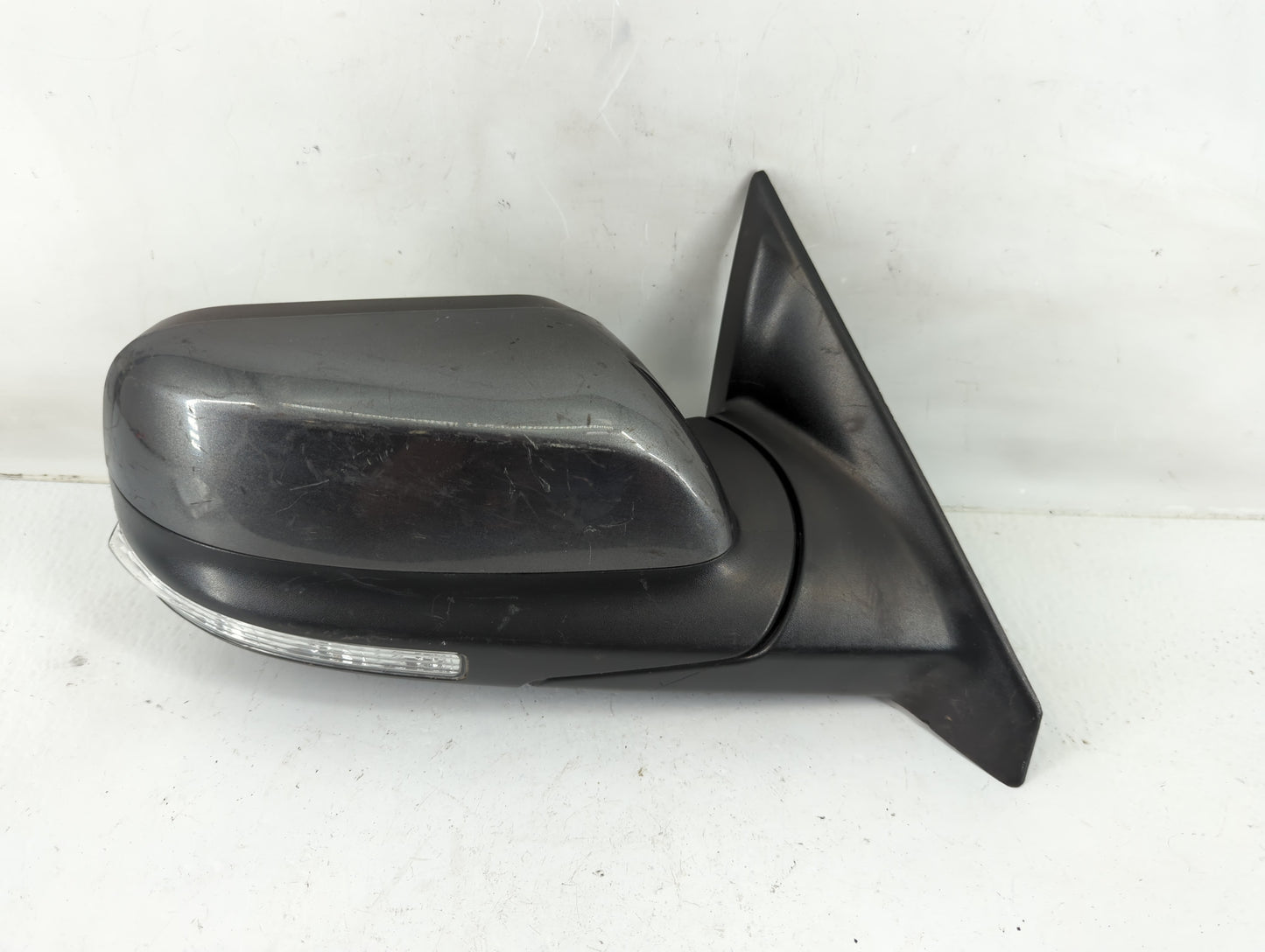 2019 Ford Explorer Passenger Side View Mirror - Right Door Mirror OEM Used - Oemusedautoparts1.com