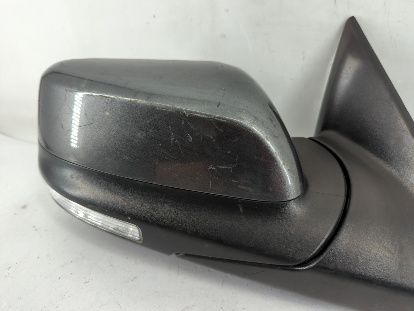 2019 Ford Explorer Passenger Side View Mirror - Right Door Mirror OEM Used - Oemusedautoparts1.com