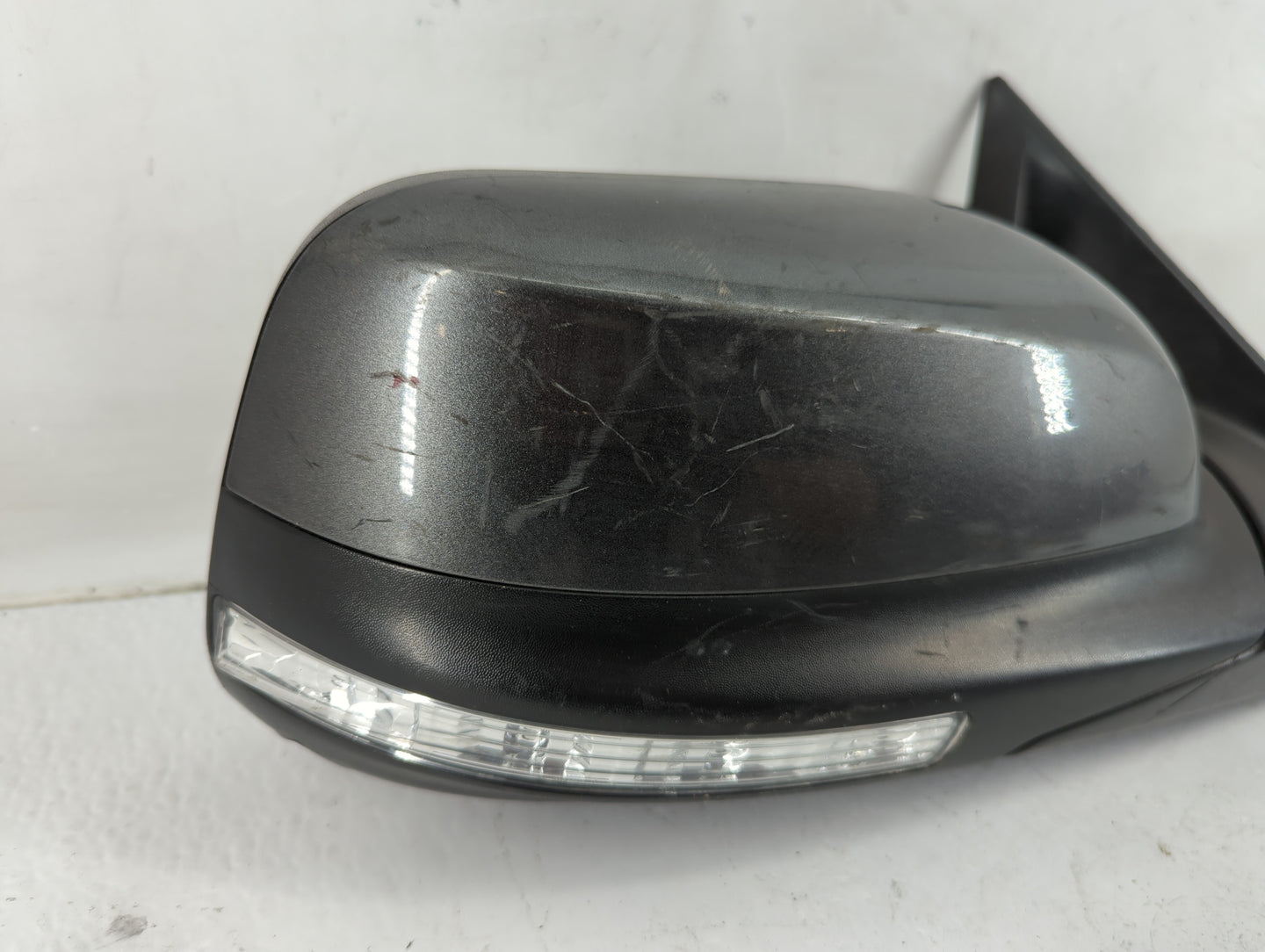 2019 Ford Explorer Passenger Side View Mirror - Right Door Mirror OEM Used - Oemusedautoparts1.com