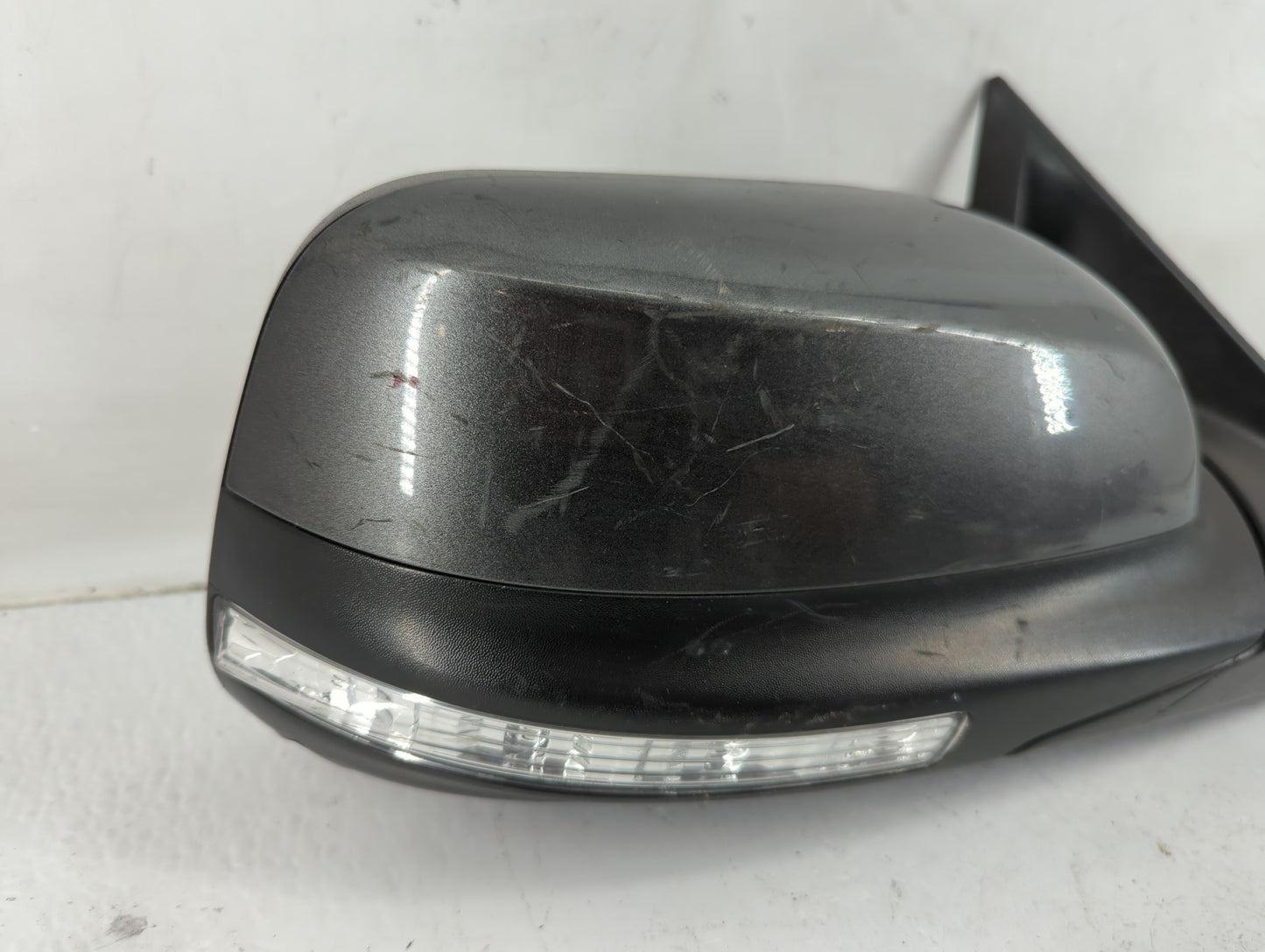 2019 Ford Explorer Passenger Side View Mirror - Right Door Mirror OEM Used - Oemusedautoparts1.com