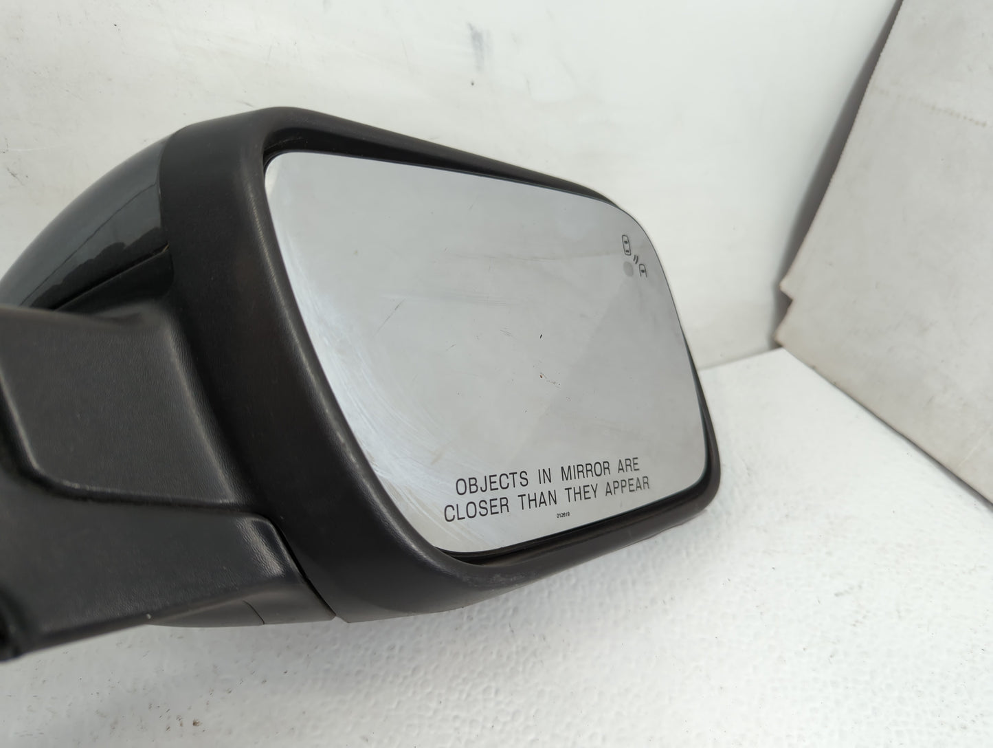 2019 Ford Explorer Passenger Side View Mirror - Right Door Mirror OEM Used - Oemusedautoparts1.com