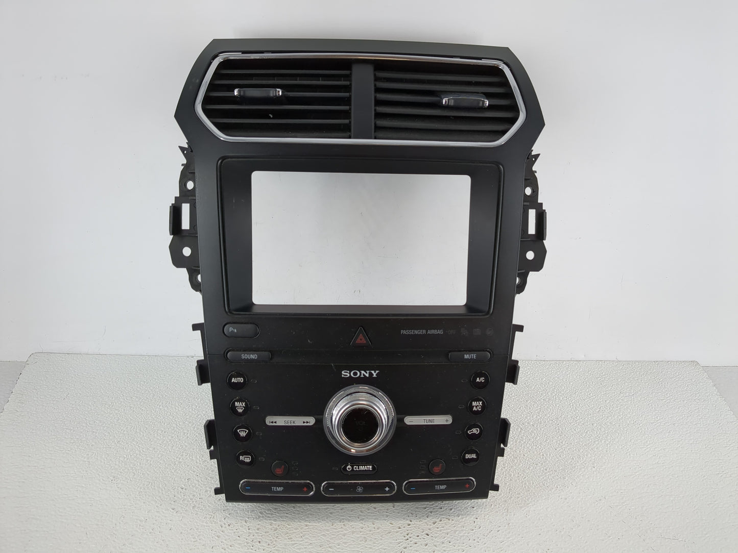 2019 Ford Explorer Radio AM FM Cd Player Receiver Replacement P/N:KB5T-14D017-AA KB5T-18A80-2-GA Fits OEM Used Auto Parts - 