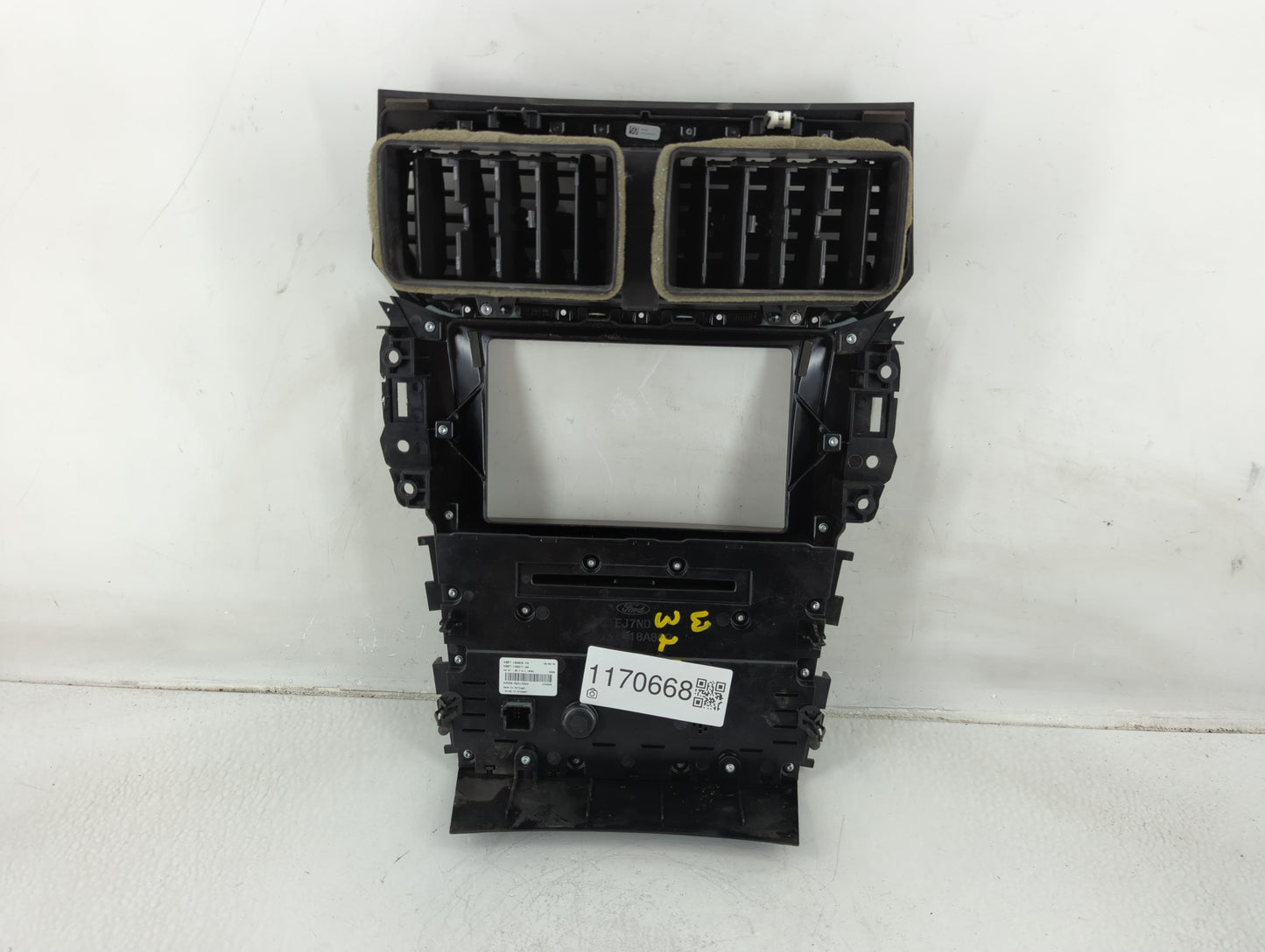 2019 Ford Explorer Radio AM FM Cd Player Receiver Replacement P/N:KB5T-18A802-FA Fits OEM Used Auto Parts - Oemusedautoparts