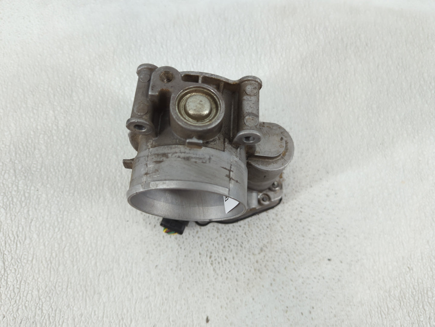 2013-2019 Ford Explorer Throttle Body P/N:AT4E-EH Fits Fits 2010 2011 2012 2013 2014 2015 2016 2017 2018 2019 OEM Used Auto 