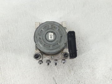 2019 Ford Explorer ABS Pump Control Module Replacement P/N:HB53-2C405-BA Fits OEM Used Auto Parts - Oemusedautoparts1.com