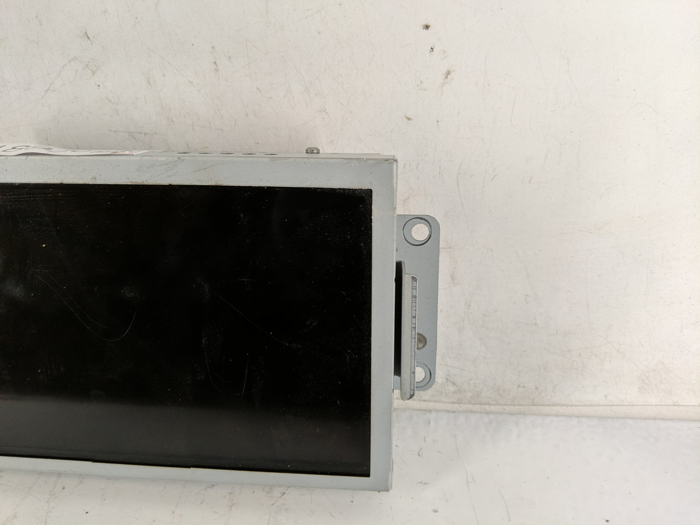 2019-2019 Ford Explorer Information Display Screen - Oemusedautoparts1.com