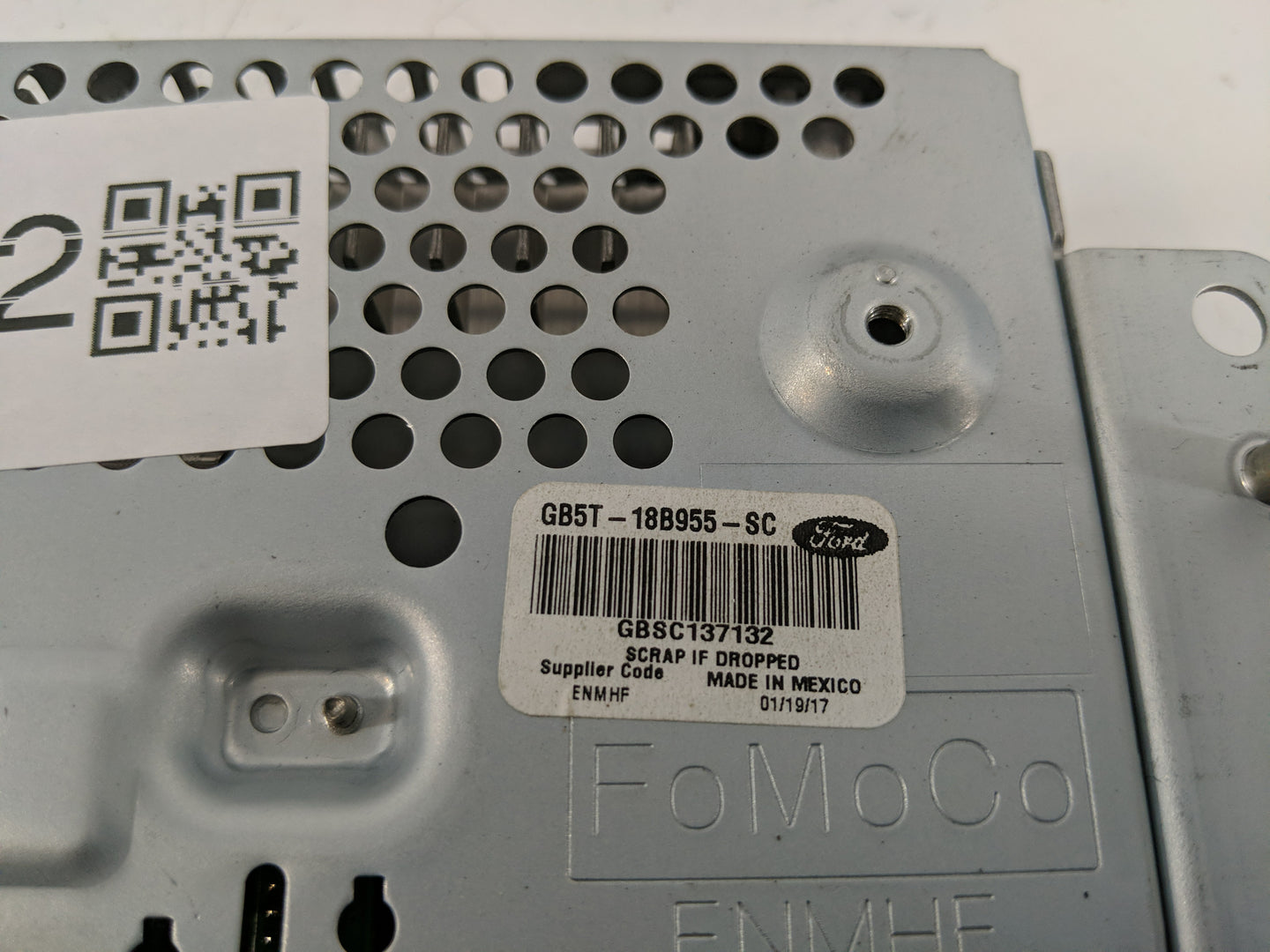 2019-2019 Ford Explorer Information Display Screen - Oemusedautoparts1.com