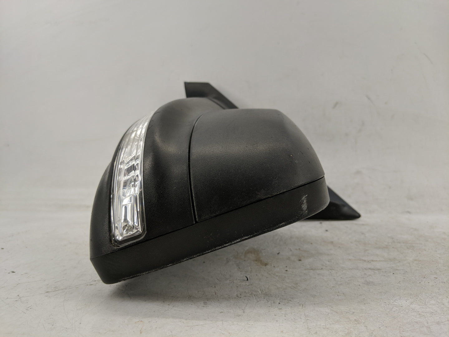 2019 Ford Explorer Side Mirror Replacement Driver Left View Door Mirror Fits OEM Used Auto Parts - Oemusedautoparts1.com
