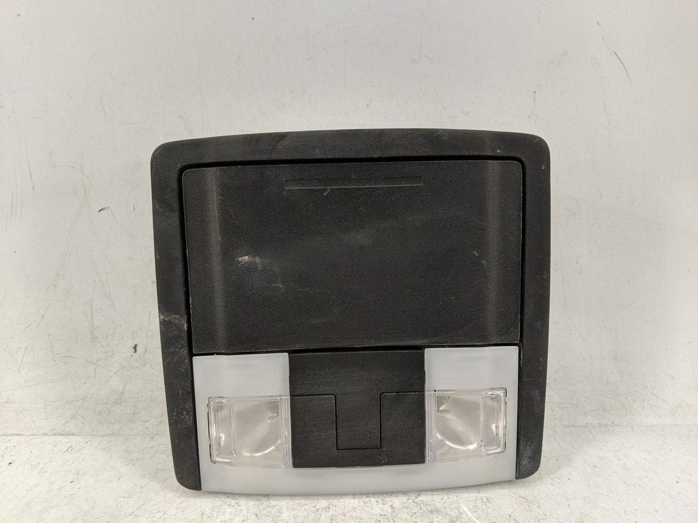 2019 Ford Explorer Overhead Roof Console - Oemusedautoparts1.com