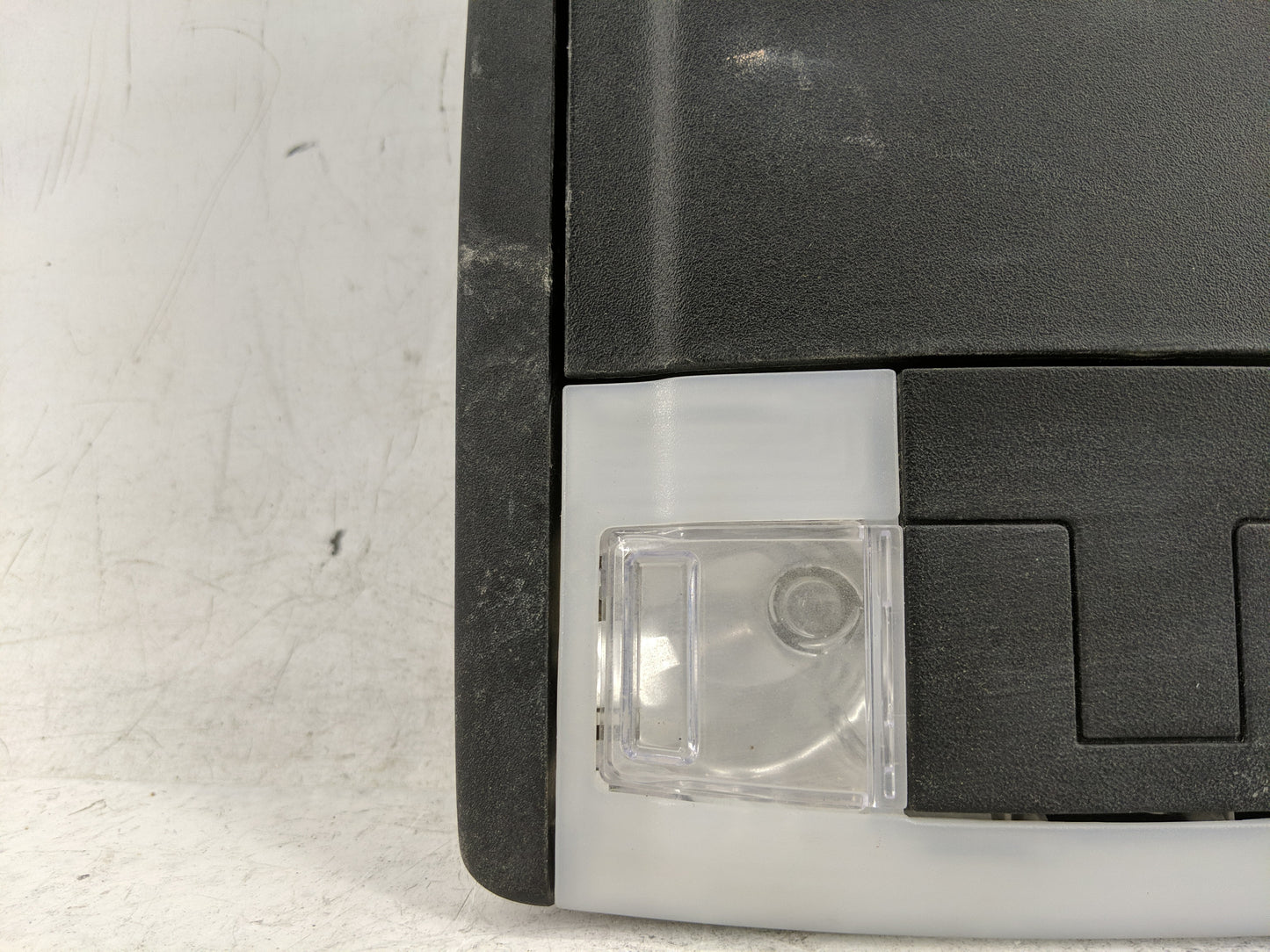 2019 Ford Explorer Overhead Roof Console - Oemusedautoparts1.com