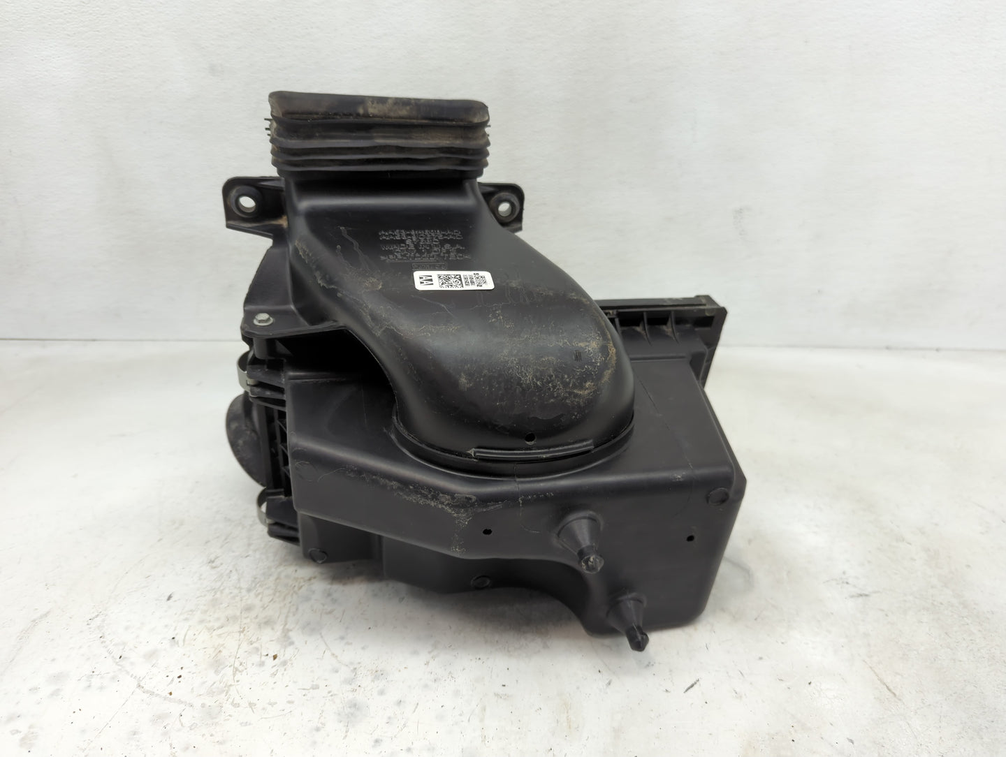 2016-2019 Ford Explorer Air Cleaner Intake-duct Hose Tube - Oemusedautoparts1.com