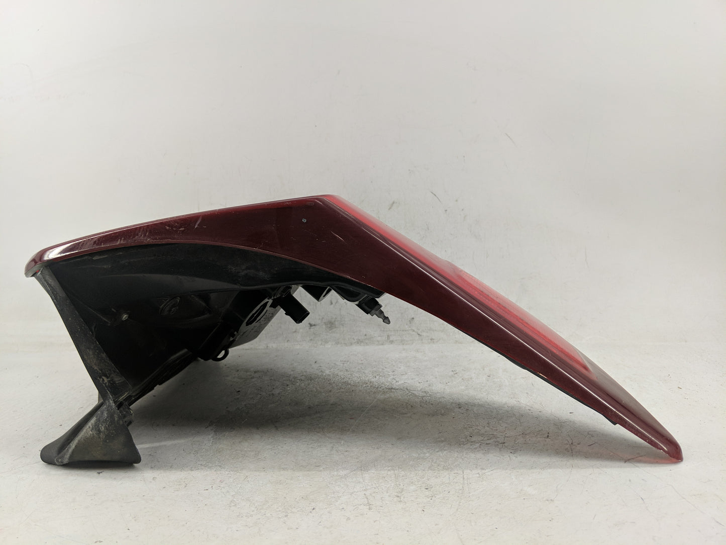 2019 Ford Explorer Tail Light Assembly Passenger Right OEM Fits OEM Used Auto Parts - Oemusedautoparts1.com