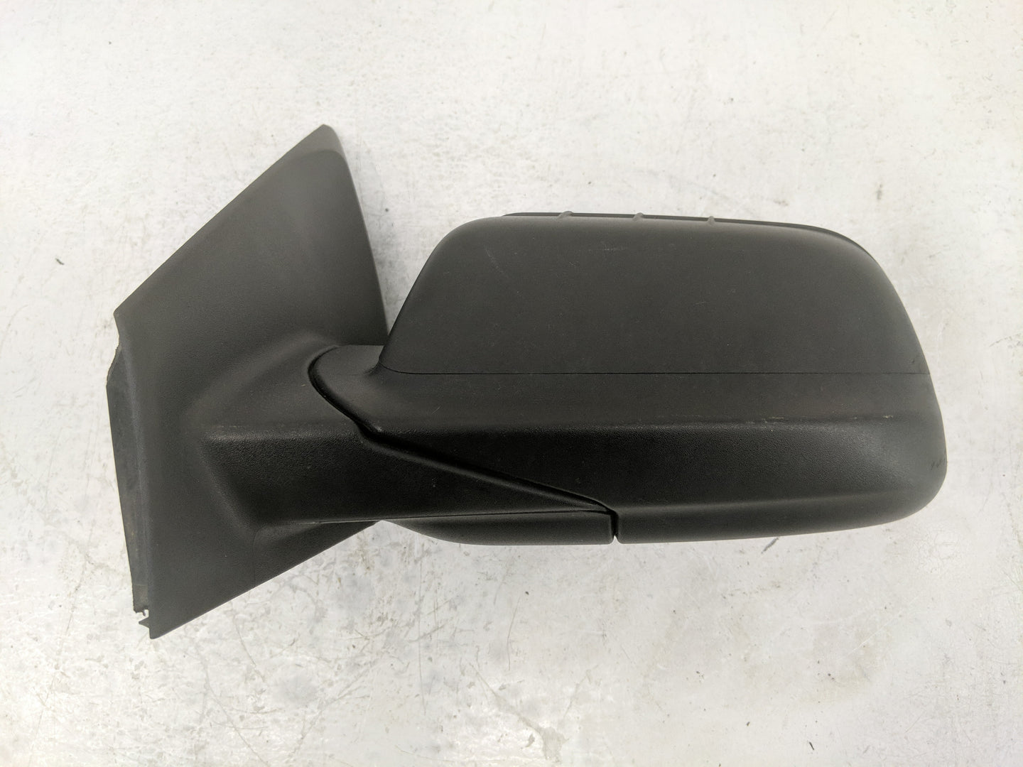 2013-2019 Ford Explorer Driver Side View Mirror - Left Door Mirror OEM Used - Oemusedautoparts1.com