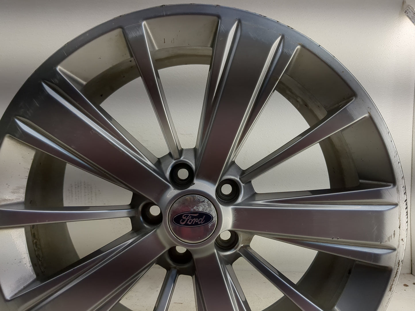 2019 Ford Explorer Oem Wheel Rim 1253315 - Oemusedautoparts1.com