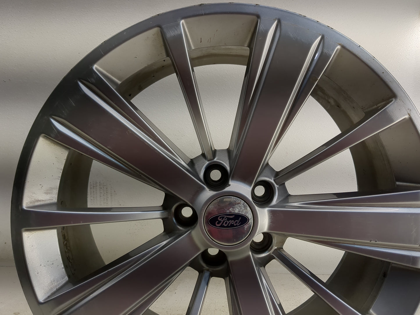 2019 Ford Explorer Oem Wheel Rim 1253315 - Oemusedautoparts1.com