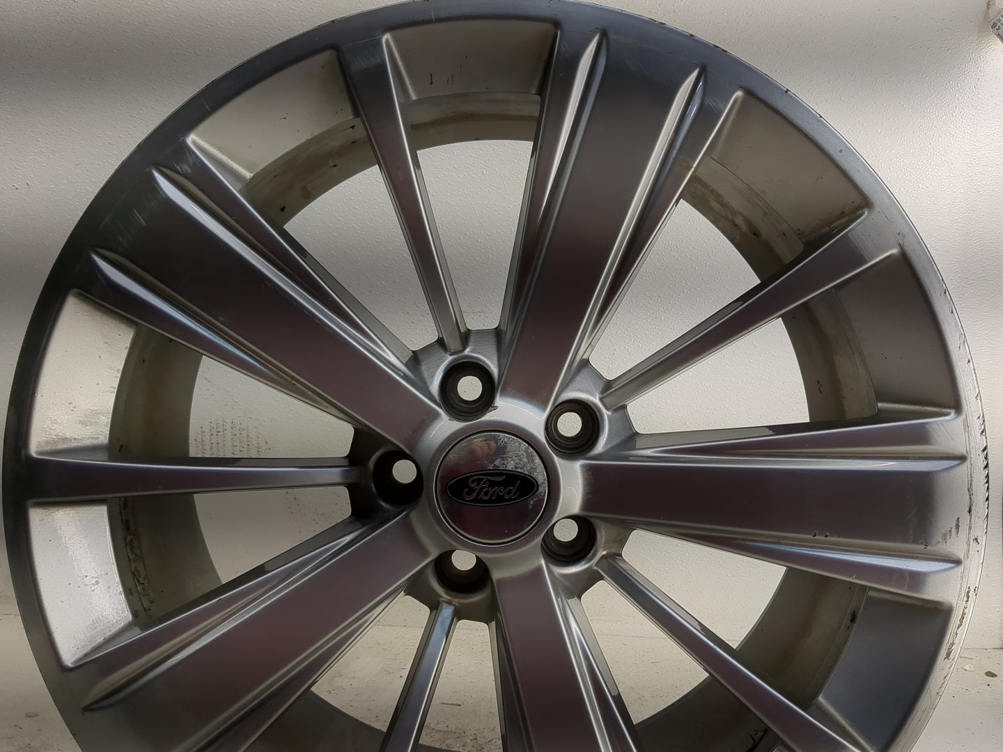 2019 Ford Explorer Oem Wheel Rim 1253315 - Oemusedautoparts1.com
