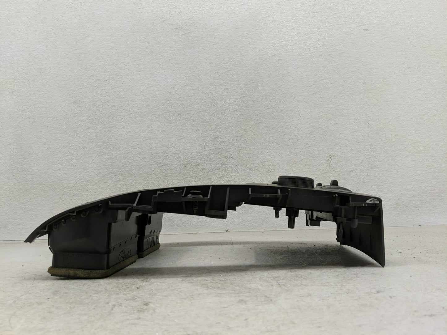 2019 Ford Explorer Radio AM FM Cd Player Receiver Replacement P/N:CV-FJ37N1GX JB5T-18A802-MB Fits OEM Used Auto Parts - Oemu