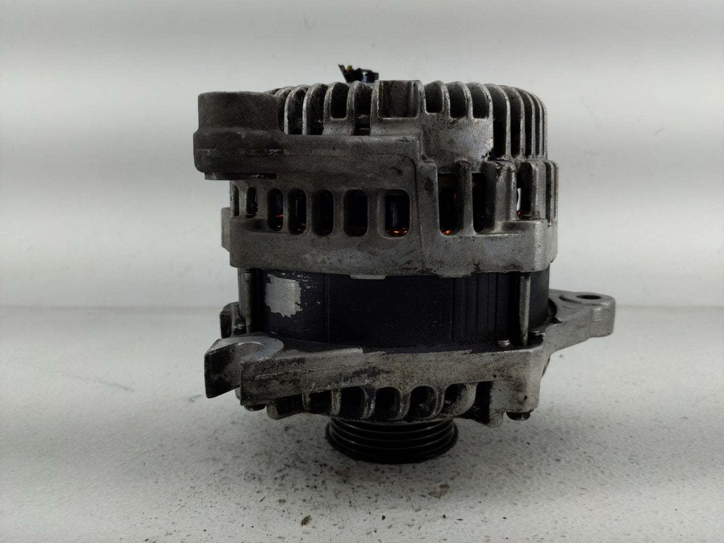 2011-2019 Ford Explorer Alternator Replacement Generator Charging Assembly Engine OEM P/N:DG1T-10300-CB Fits OEM Used Auto P