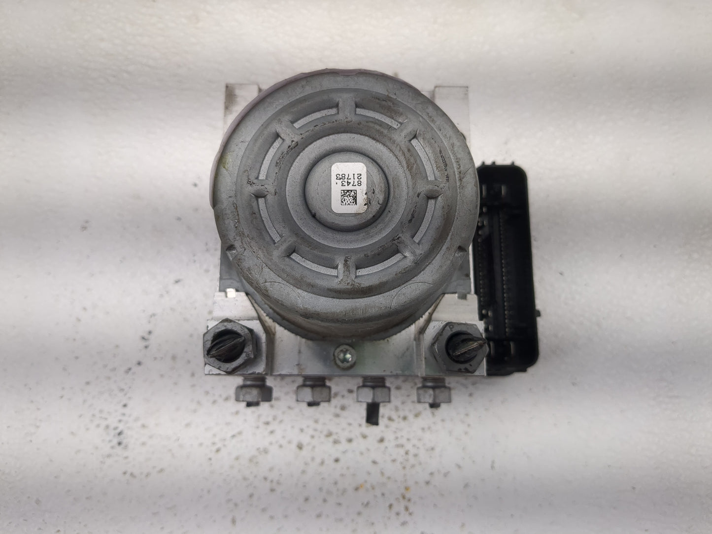 2019 Ford Explorer ABS Pump Control Module Replacement P/N:HB53-2C405-BA Fits OEM Used Auto Parts - Oemusedautoparts1.com