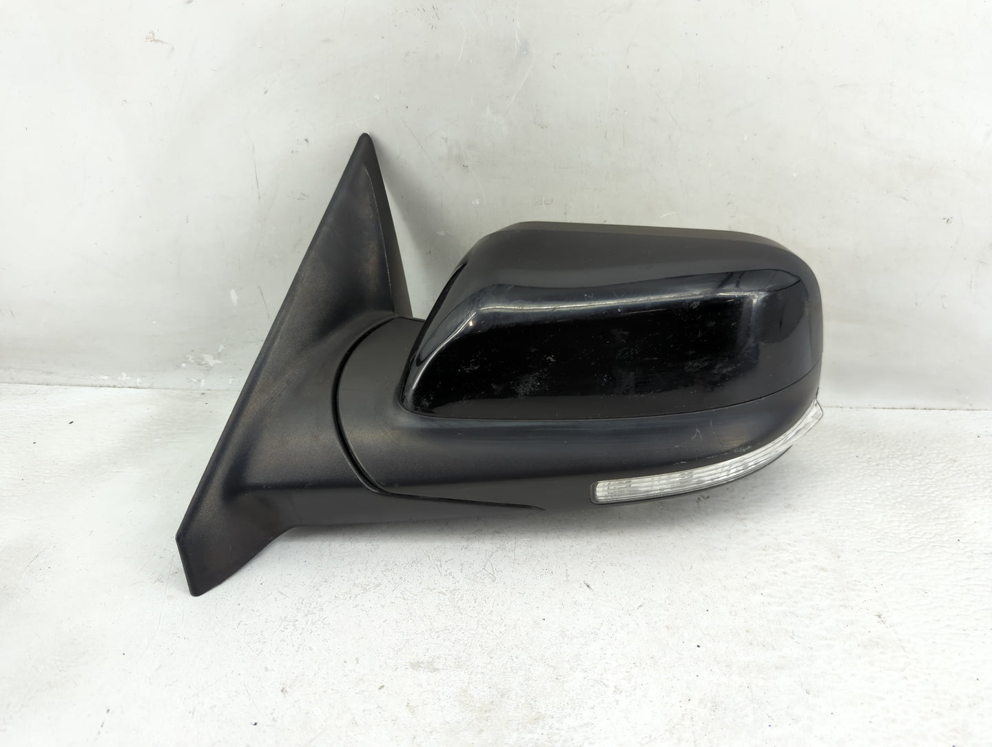 2019 Ford Explorer Driver Side View Mirror - Left Door Mirror OEM Used - Oemusedautoparts1.com